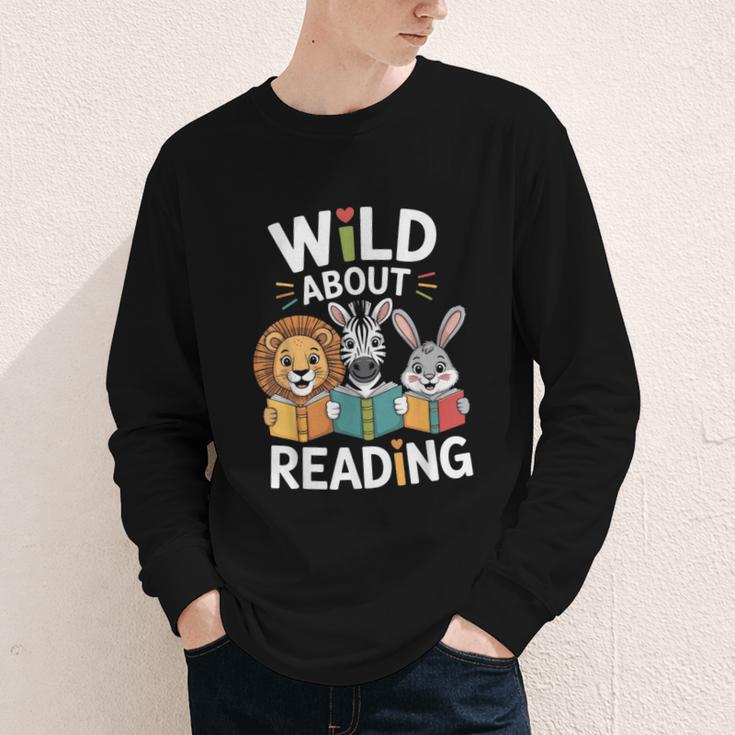 Cute Wildlife Zoo Animals For Book Reader Bookworms Youth Long Sleeve Tee