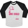 Class Of 2032 She Believed She Could Kids Graduation T-Shirt Baseball Raglan Shirt