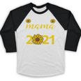 Proud Mama Of a 2021 Graduate Senior Mom 2021 Graduation Baseball Raglan Shirt