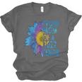 Proud Mom Of a 2022 Senior Shirt Graduation 2022 Women's Unisex Jersey T-Shirt