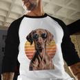 Cool Retro Vizsla Dog Mom Dad Vintage Pet Lovers Men Baseball Raglan Shirt