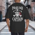 Pirate Dad I Be The Captain Of This Here Crew Pirate Dad Big And Tall Men's T-Shirt Back Print