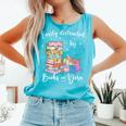 Yarn Quote Easily Distracted By Books And Yarn Reader Comfort Colors Tank Top Light Green