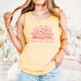 Retro Grow In Grace Wildflower Book Christian Bible Verse Comfort Colors Tank Top Grey