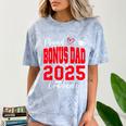 Proud Bonus Dad Of a Class Of 2025 Graduate Graduation Comfort Color Blast T-Shirt Ocean
