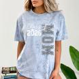 Proud Mom Of A 2026 Graduate Grad Senior Mother Graduation Comfort Color Blast T-Shirt Ocean