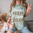 Class Of 2024 Proud Mom Of Senior Class 24 Graduation Comfort Color Blast T-Shirt Fern