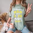 Proud Mom Of a Band Senior 2026 Graduation Comfort Color Blast T-Shirt Fern