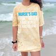 Nurse's Dad Father Nursing School Graduation Comfort Color Blast T-Shirt Citrine