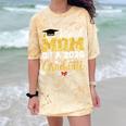 Proud Mom Of A Class Of 2026 Graduate Senior Gold Graduation Comfort Color Blast T-Shirt Citrine