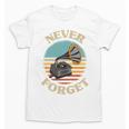 Retro Grammophone Never Forget Nostalgia Vintage Unisex T-Shirt Retro Grammophone Never Forget Nostalgia Vintage Unisex T-Shirt