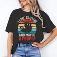 I Like Sloths And Maybe 3 People Sloth Introvert Vintage Unisex T-Shirt