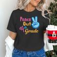 Last Day Of School Peace Out Grade 4 Graduation Kids Unisex T-Shirt