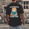 Cat Reading Books Bookworm Read One More Chapter Men's Back Print T-Shirt