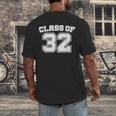 Class Of 32 2032 School Tee Shirt Graduation Class Party Men's Back Print T-Shirt
