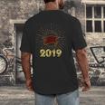 Senior 2019 Graduation Shirt Burgundy Gold Class Colors G23 Men's Back Print T-Shirt