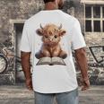 Highland Cow Reading Book Bookworm Men's Back Print T-Shirt