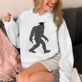 Bigfoot Graduate Shirt Cute Sasquatch Graduation Unisex Hoodie