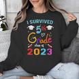 I Survived 5th Grade Graduation Class 2023 Elementary Unisex Sweatshirt