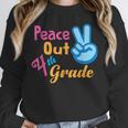 Last Day Of School Peace Out Grade 4 Graduation Kids Unisex Sweatshirt