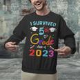 I Survived 5th Grade Graduation Class 2023 Elementary Unisex Sweatshirt