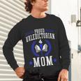 Proud Valedictorian Mom Graduation Grad Mom Class Of 2025 Unisex Long Sleeve T-Shirt