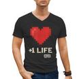 Retro Gamer 1 Life Pixel Heart – 8-Bit Gaming Nostalgia Men's V-Neck T-Shirt