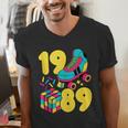 1989 Retro Raised In The 80s Old School Nostalgia Vibes Men's V-Neck T-Shirt
