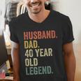 40th Birthday For Men Vintage Dad 1980 Men's V-Neck T-Shirt