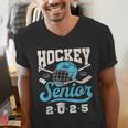Class Of 2025 Hockey Senior Graduation Graduate Grad Men's V-Neck T-Shirt
