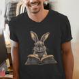 Cute Rabbit Bunny Book Lover Men's V-Neck T-Shirt Cute Rabbit Bunny Book Lover Men's V-Neck T-Shirt
