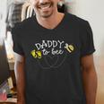 Daddy To Bee Pregnancy Announcement Baby Shower Men's V-Neck T-Shirt