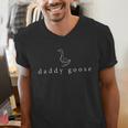 Daddy Goose Father's Day Silly Goose Men's V-Neck T-Shirt