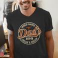 Dad's BBQ Chilling And Grilling Vintage Men's V-Neck T-Shirt