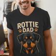 Dog Owner Dad Rottweiler Rottie Dad Men's V-Neck T-Shirt