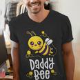 Family Bee Shirts Dad Daddy First Bee Day Outfit Birthday Men's V-Neck T-Shirt
