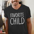Favorite Child MomDad's Favorite Men's V-Neck T-Shirt