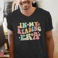 Groovy In My Reading Era Read Book Reader Reading Men's V-Neck T-Shirt