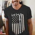 Last First Day Senior 2026 USA Flag Graduation Class Of 2026 Men's V-Neck T-Shirt