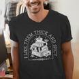 I Like Them Thick And Spicy Smut Book Reader Men's V-Neck T-Shirt