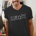 Meow Cat Shirt Meow Kitty Cats Mom And Cat Dad Men's V-Neck T-Shirt Meow Cat Shirt Meow Kitty Cats Mom And Cat Dad Men's V-Neck T-Shirt