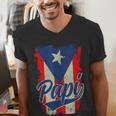 Papi Puerto Rican Dad Puerto Rico Pride Boricua Father's Day Men's V-Neck T-Shirt