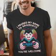 I Paused My Game To Graduate 2024 Gamer Graduation Men's V-Neck T-Shirt