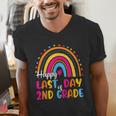 Rainbow Last Day Of 2nd Grade Teacher Student Graduation For Men Women Kids Men's V-Neck T-Shirt