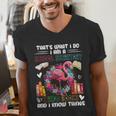 School Secretary Read Books And Know Things Flowers Flamingo Men's V-Neck T-Shirt