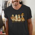 Spooky Halloween Book Lover Halloween Reading Goose Men's V-Neck T-Shirt