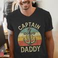 Vintage Captain Daddy Boat Pontoon Dad Fishing Sailor Anchor Men's V-Neck T-Shirt