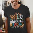 Wild About Reading Zoo Animals Books Reader Lover Men's V-Neck T-Shirt