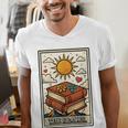 Book Reading Tarot Card The Reader Men's V-Neck T-Shirt Book Reading Tarot Card The Reader Men's V-Neck T-Shirt