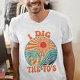 I Dig The 70s Aesthetic Nostalgia 1970's Retro 70s Party Men's V-Neck T-Shirt I Dig The 70s Aesthetic Nostalgia 1970's Retro 70s Party Men's V-Neck T-Shirt